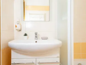 Pronájem bytu 2+1, Krnov, Tolstého, 56 m2