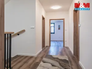 Prodej rodinného domu, Kamenice nad Lipou, Dobšova, 210 m2