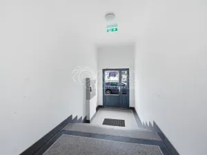 Prodej bytu 2+kk, Praha - Vysočany, Kolbenova, 60 m2