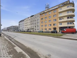 Prodej bytu 2+kk, Praha - Vysočany, Kolbenova, 60 m2