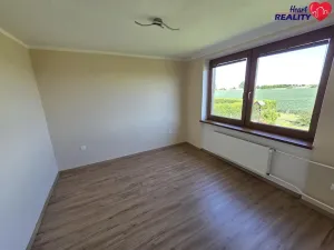 Pronájem bytu 2+1, Kravaře, Novodvorská, 48 m2