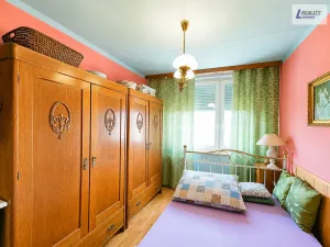 Prodej bytu 3+1, Praha - Kyje, Bajgarova, 64 m2