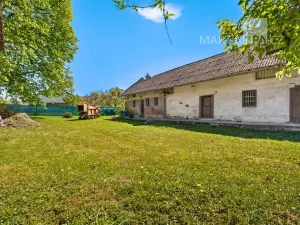 Prodej zemědělské usedlosti, Dolní Stakory, 300 m2