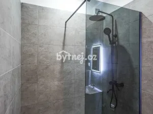 Pronájem bytu 2+kk, Louny, Jablonského, 45 m2