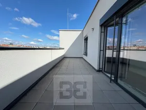 Pronájem bytu 3+kk, Brno, Střední, 90 m2