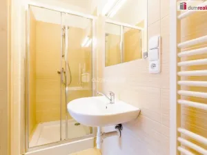 Pronájem bytu 2+kk, Praha - Hloubětín, V chaloupkách, 45 m2