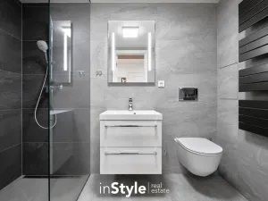 Prodej bytu 2+kk, Třeboň - Třeboň II, Jiřího Havlise, 57 m2