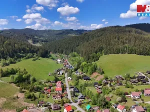 Prodej rodinného domu, Velké Karlovice, 170 m2