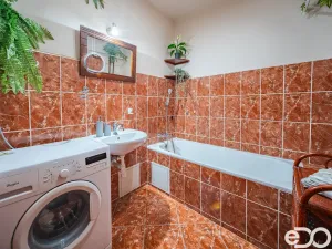 Prodej bytu 3+kk, Praha, Poštovská, 73 m2
