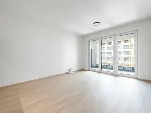 Pronájem bytu 1+kk, Praha - Vysočany, Poděbradská, 35 m2