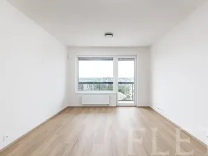 Pronájem bytu 2+kk, Praha - Hloubětín, Waltariho, 52 m2