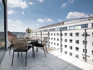 Pronájem bytu 2+kk, Praha - Karlín, Pobřežní, 30 m2
