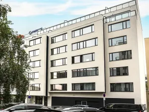 Pronájem bytu 1+kk, Praha - Karlín, Pobřežní, 35 m2