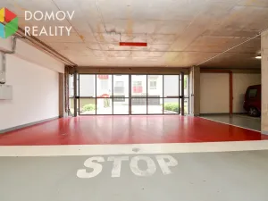 Pronájem garáže, Beroun - Beroun-Město, Nepilova, 12 m2