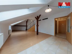 Prodej bytu 2+kk, Plzeň - Jižní Předměstí, Klatovská třída, 66 m2