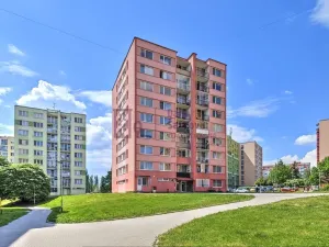 Pronájem bytu 1+kk, Jindřichův Hradec - Jindřichův Hradec III, sídliště Vajgar, 27 m2