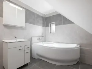 Prodej rodinného domu, Bělá, 220 m2