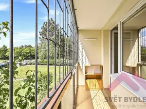 Pronájem bytu 2+kk, Praha - Bohnice, Zelenohorská, 47 m2