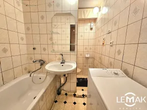 Prodej bytu 2+1, Olomouc, Zelená, 45 m2