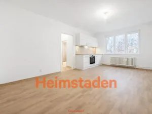 Pronájem bytu 1+kk, Karviná - Nové Město, Urxova, 32 m2