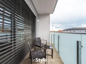 Pronájem bytu 2+kk, Staré Město, Velkomoravská, 71 m2