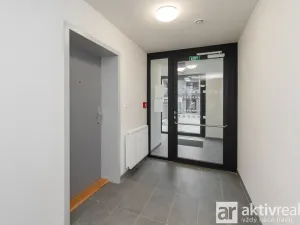 Pronájem bytu 1+kk, Přezletice, Pod Zahrady, 40 m2