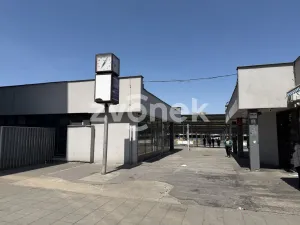 Pronájem obchodního prostoru, Zlín, Trávník, 116 m2