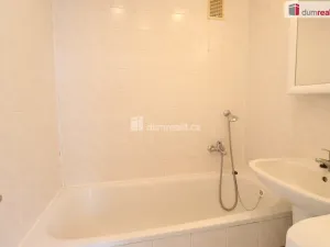 Pronájem bytu 2+1, Karlovy Vary - Drahovice, Východní, 60 m2
