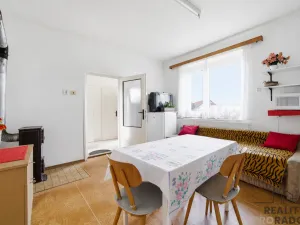 Prodej rodinného domu, Stojice, 82 m2