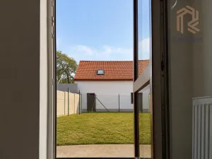 Prodej rodinného domu, Rostoklaty, 145 m2
