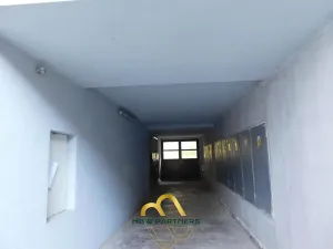 Pronájem bytu 2+kk, Praha - Michle, Adamovská, 42 m2