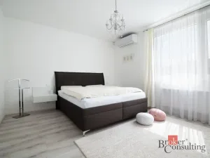 Pronájem rodinného domu, Praha - Dolní Měcholupy, Rothmayerova, 155 m2