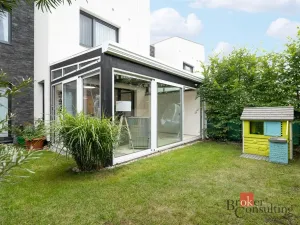 Pronájem rodinného domu, Praha - Dolní Měcholupy, Rothmayerova, 155 m2