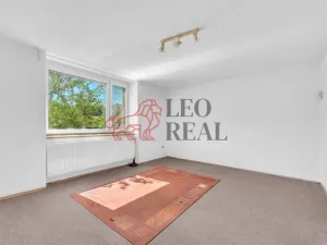 Prodej bytu 1+1, Nové Město nad Metují, Pod Výrovem, 42 m2