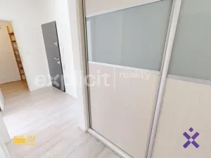 Pronájem bytu 3+1, Zlín, Budovatelská, 68 m2