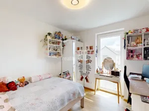 Prodej rodinného domu, Veleň, U Sluh, 150 m2