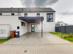 Prodej rodinného domu, Veleň, U Sluh, 150 m2