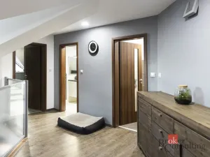 Prodej rodinného domu, Hýskov, Na Viničkách, 280 m2