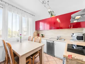 Prodej bytu 3+1, Holýšov, Pod Makovým vrchem, 67 m2