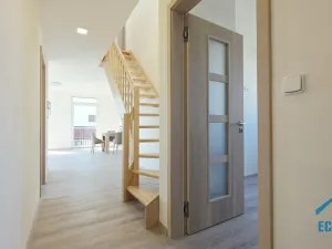 Pronájem bytu 4+kk, Herink, U Kovárny, 165 m2