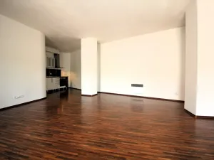 Pronájem bytu 1+kk, Mělník, náměstí Míru, 42 m2