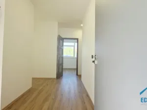 Pronájem obchodního prostoru, Herink, U Kovárny, 92 m2