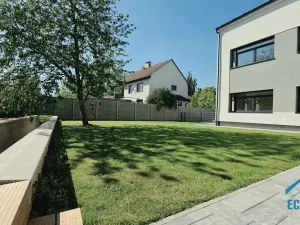 Pronájem kanceláře, Herink, U Kovárny, 92 m2