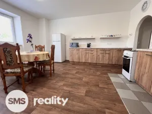 Pronájem pokoje, Slavkov, Ludvíka Svobody, 100 m2