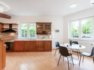 Prodej rodinného domu, Praha - Lhotka, Vzdušná, 420 m2