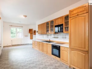 Prodej rodinného domu, Praha - Lhotka, Vzdušná, 420 m2