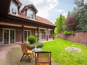 Prodej rodinného domu, Praha - Lhotka, Vzdušná, 420 m2