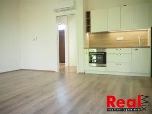 Pronájem bytu 1+kk, Brno - Přízřenice, Moravanská, 34 m2