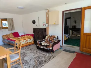 Prodej chaty, Lásenice, 140 m2