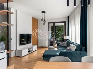 Pronájem bytu 3+kk, Praha - Karlín, Breitfeldova, 76 m2